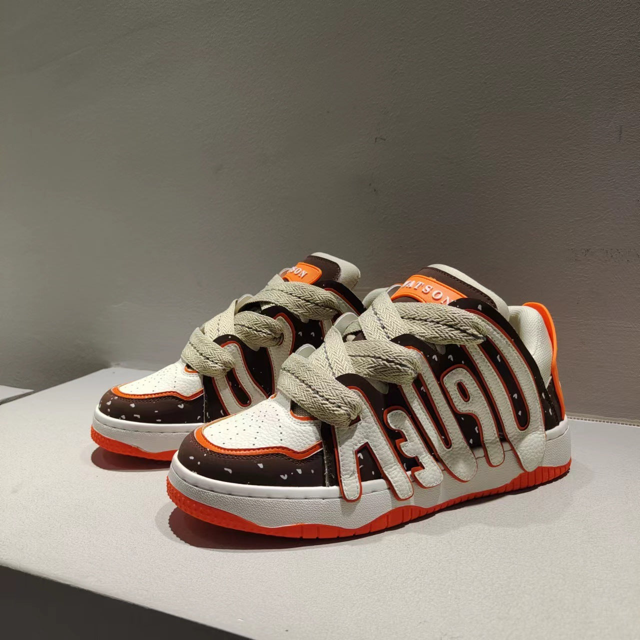 Men's And Women's Casual Sports Thick Bottom Alphabet Retro Sneakers - Prime Warehouse